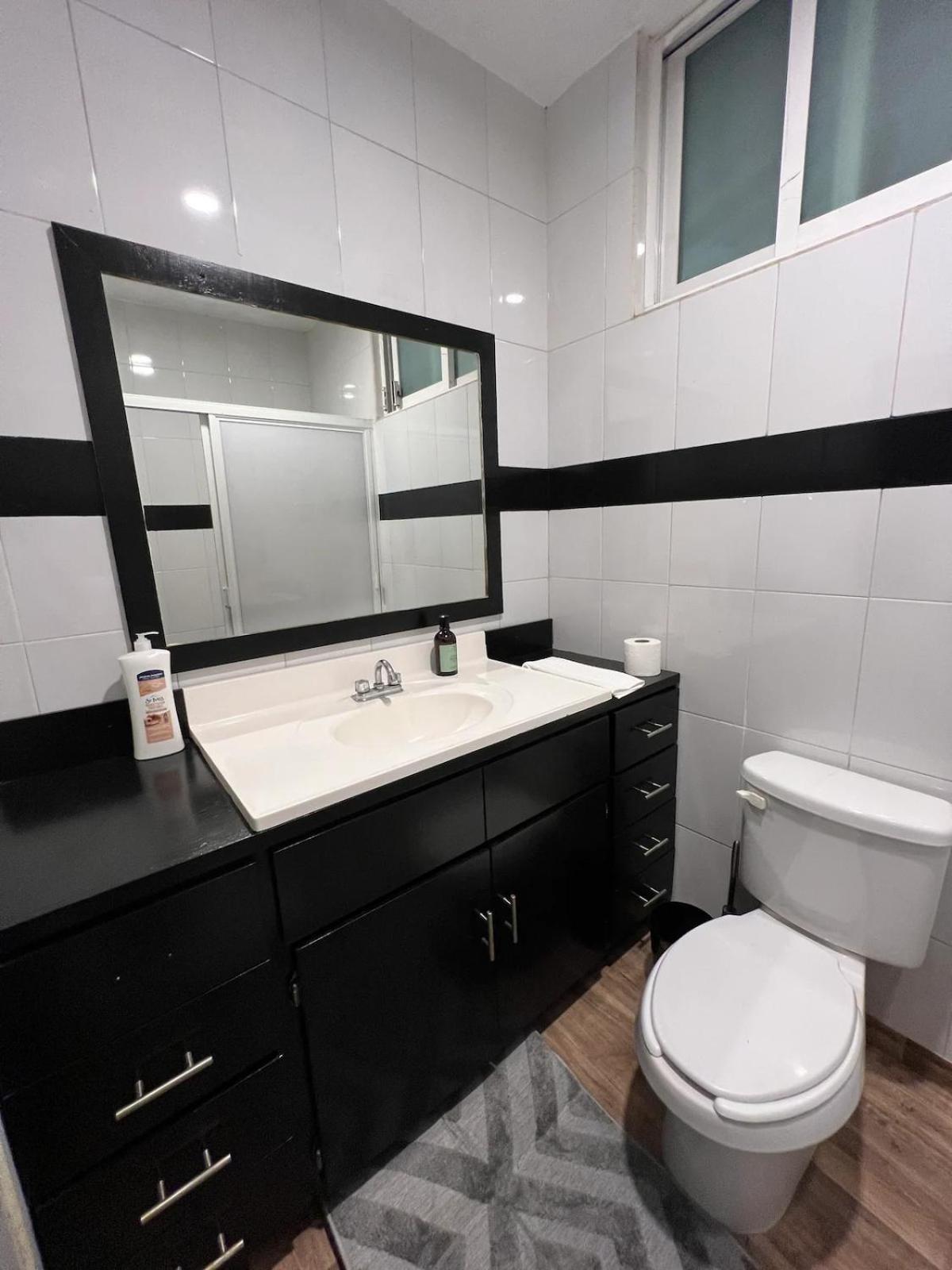 Apartment Spacious In The Chic Polanco District