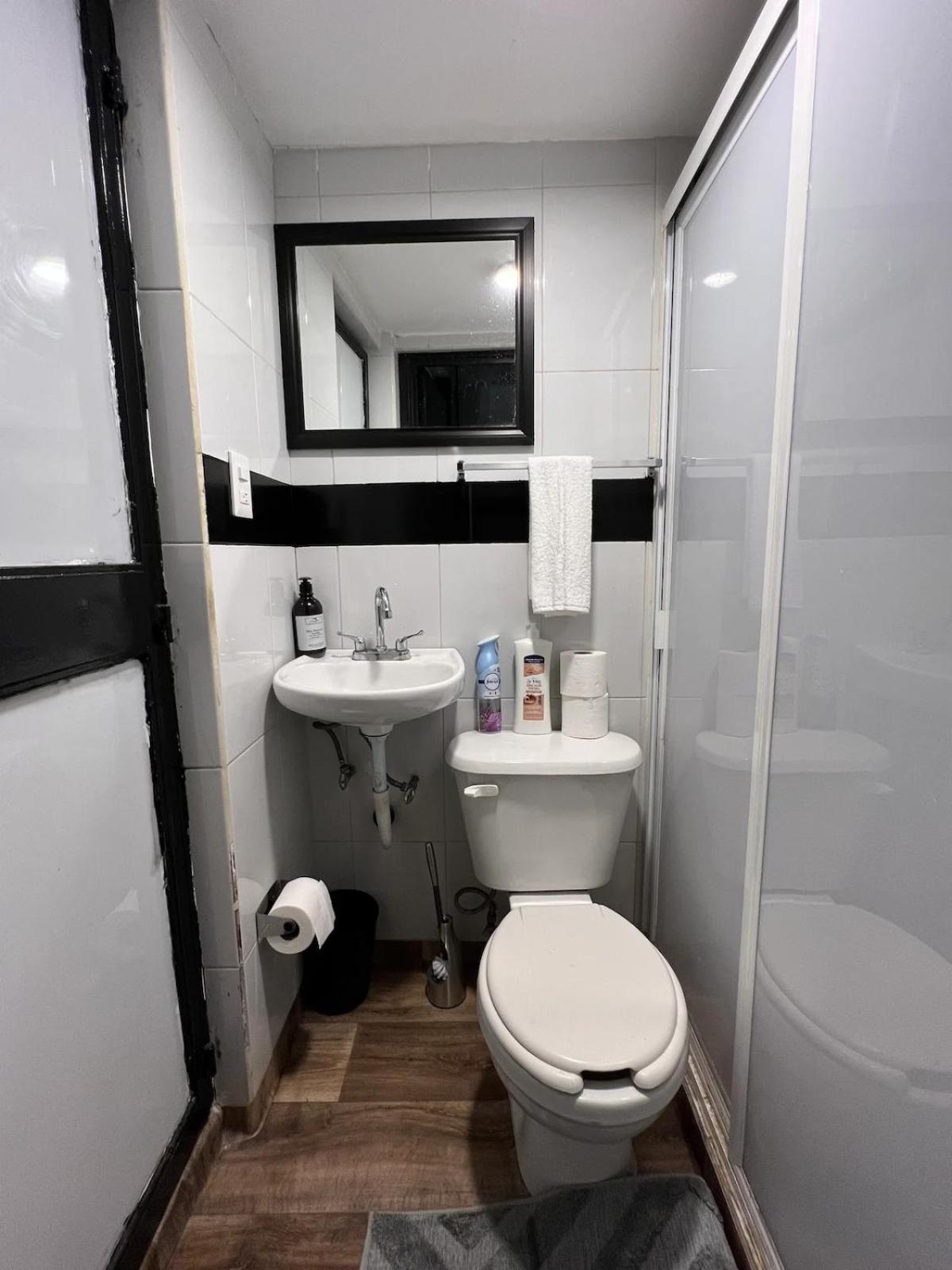 Spacious In The Chic Polanco District Apartment *